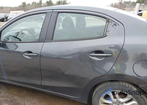 2016 Scion Ia из США, поврежденный, VIN 3MYDLBZV1GY110642